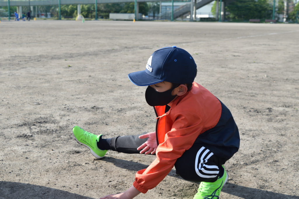 速く走るためには準備運動